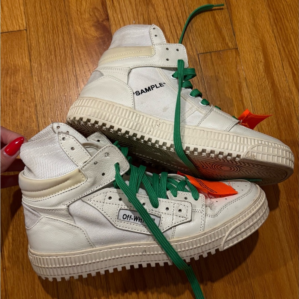 OFF-WHITE C/O VIRGIL ABLOH OF COURT 3.0